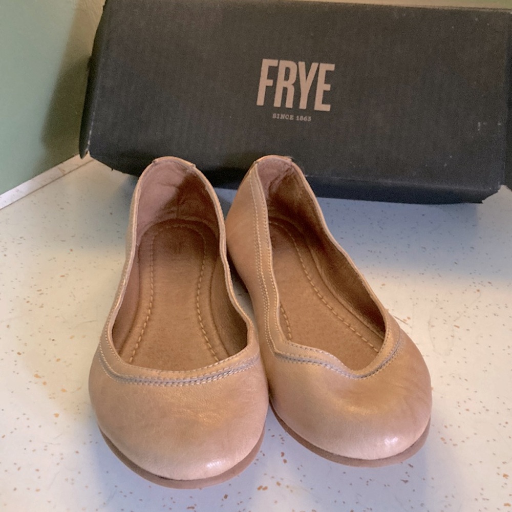 Frye ballet flats size 8